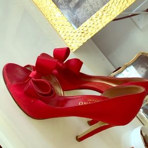 🌹🌹VALENTINO PUMPS 🌹🌹